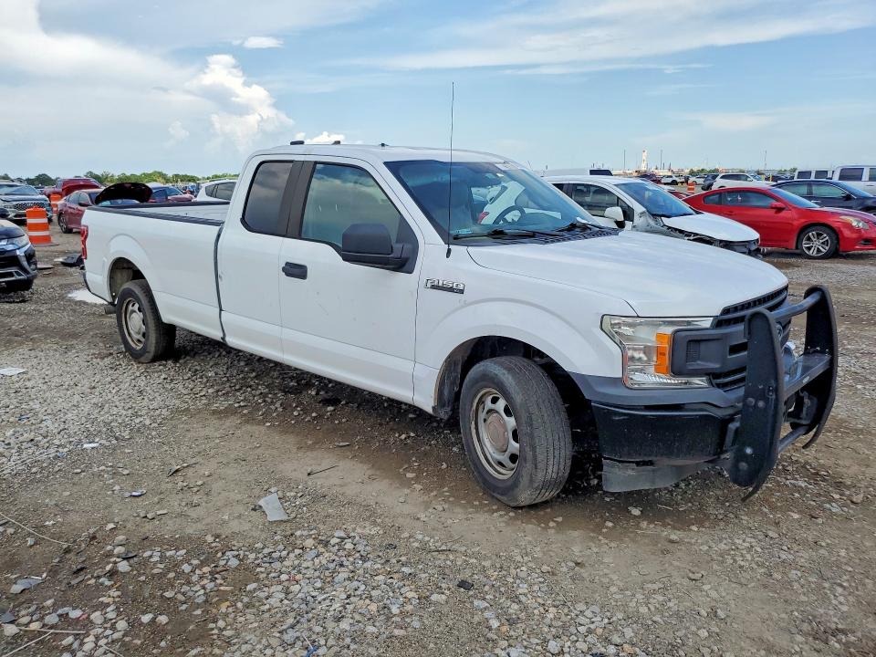 2018 Ford F-150 VIN 1FTEX1C5XJKC04356 COPART salvage auction — NORMAL WEAR, TX - CERTIFICATE OF TITLE (P), sold $6,100 on 2026-07-30 (photo 4)