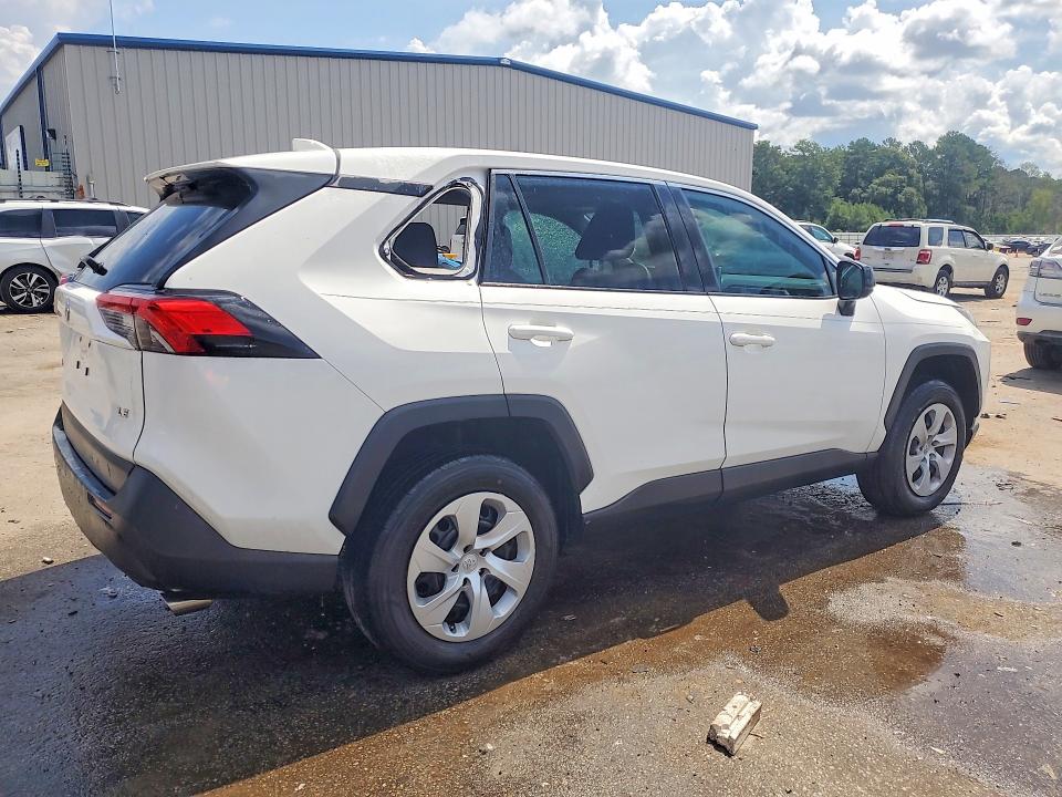 2024 Toyota Rav 4 VIN 2T3H1RFV5RW310435 COPART salvage auction — SIDE, Sc - Cert Of Title-Salvage, sold $13,700 on 2026-08-24 (photo 3)