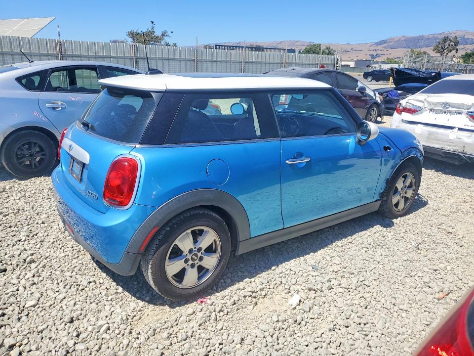 2015 Mini Cooper VIN WMWXM5C58FT942051 COPART salvage auction — FRONT END, Ca - Salvage Certificate, sold $1,800 on 2026-08-18 (photo 3)