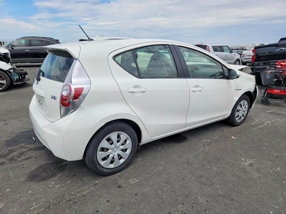 2013 Toyota Prius VIN JTDKDTB35D1046297 COPART salvage auction — FRONT END, Ca - Salvage Certificate, sold $2,350 on 2026-07-27 (photo 3)