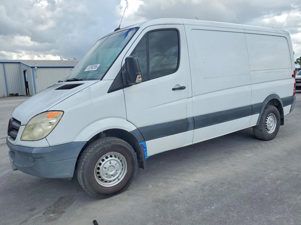 2012 Mercedes-benz Sprinter VIN WD3PE7CC8C5701059 COPART salvage auction — MECHANICAL, Ok - Certificate Of Title, sold $300 on 2026-07-27 (photo 1)