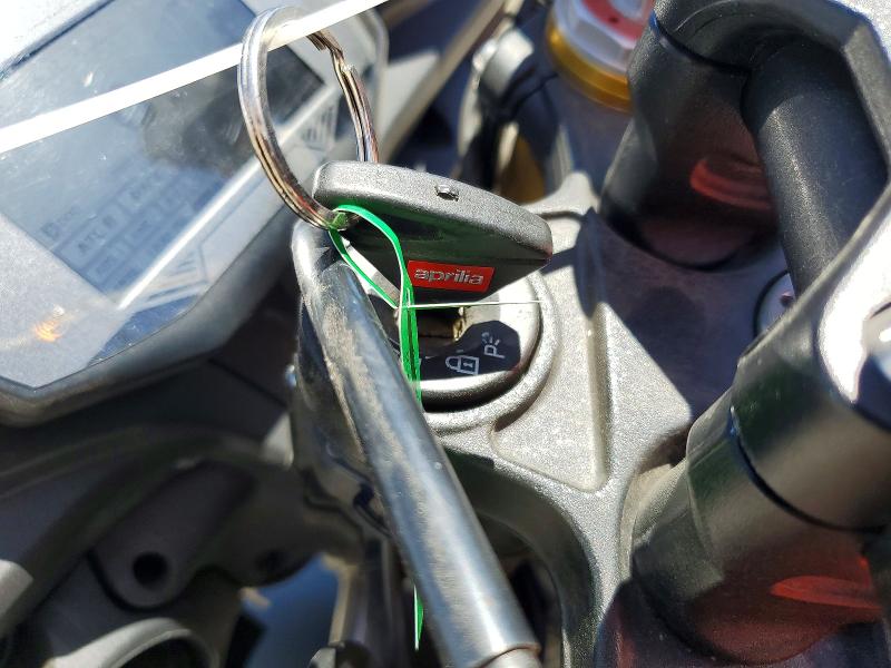 2019 Aprilia Tuono v4 VIN ZD4KGU008KS001002 COPART salvage auction — FRONT END, CA - SALVAGE CERTIFICATE, sold $2,250 on 2026-08-13 (photo 8)