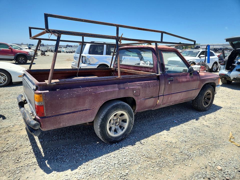 1988 Toyota Pickup VIN JT4RN50R9J0337269 COPART salvage auction — VANDALISM, CA - DIS/DLR/EXP ONLY CLEAN TITLE, sold $1,850 on 2026-07-20 (photo 3)