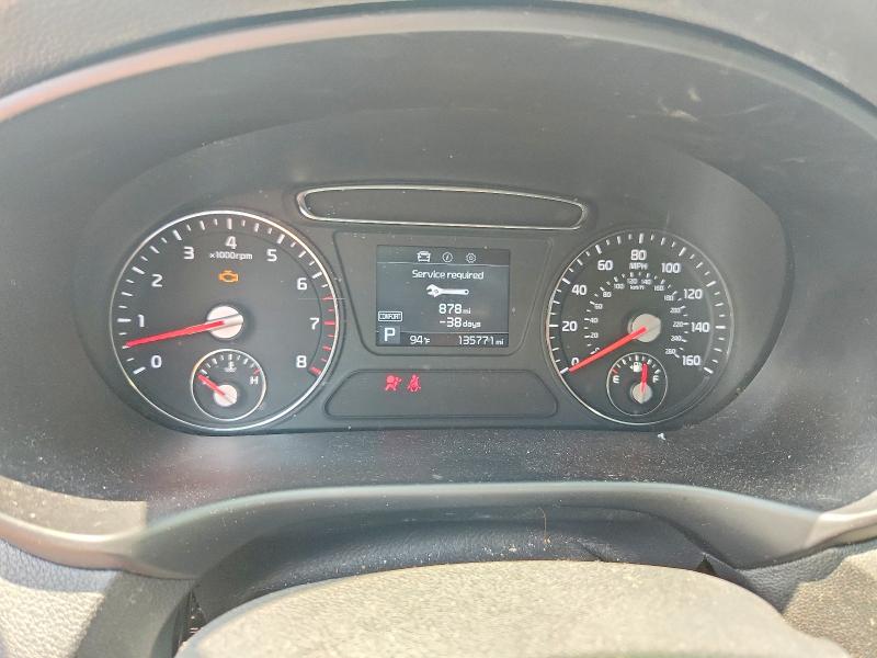 2019 Kia Sorento VIN 5XYPGDA34KG506275 COPART salvage auction — NORMAL WEAR, Ky - Certificate Of Title, sold $3,800 on 2026-07-29 (photo 9)