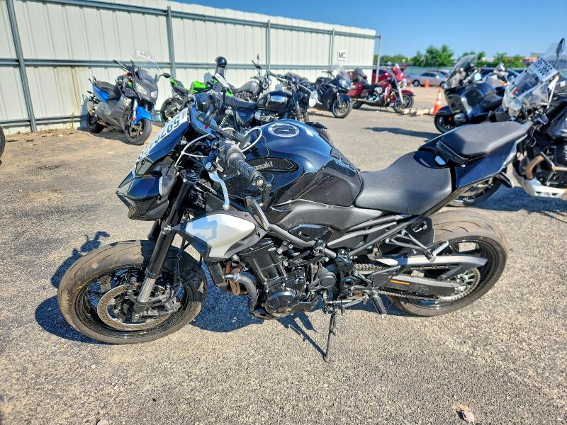 2025 Kawasaki VIN ML5ZRDS12SDA04733 COPART salvage auction — MINOR DENT/SCRATCHES, Salvage Title, sold $1,500 on 2026-07-16 (photo 3)