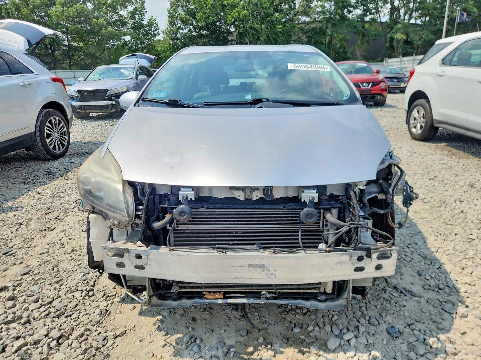 2013 Toyota Prius VIN JTDKN3DU1D5548431 COPART salvage auction — FRONT END, MA - CERT OF TITLE-RECONSTRCTD COLL, sold $775 on 2026-07-30 (photo 5)