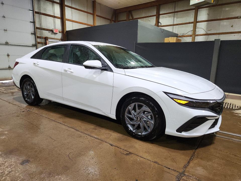 2026 Hyundai Elantra VIN KMHLM4DJ5TU206080 COPART salvage auction — SIDE, OH - CERTIFICATE OF TITLE (P), sold $15,600 on 2026-07-27 (photo 4)