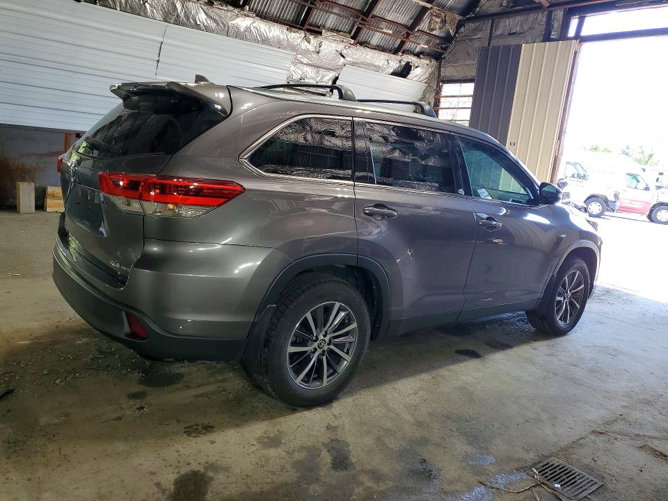 2019 Toyota Highlander VIN 5TDJZRFH0KS578756 COPART salvage auction — FRONT END, Ny - Mv-907A Salvage Certificate (P), sold $16,700 on 2026-07-22 (photo 3)