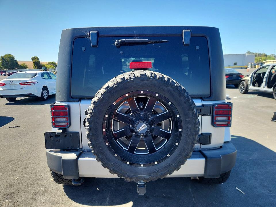 2017 Jeep Wrangler / VIN 1C4HJWEG7HL636479 COPART salvage auction — VANDALISM, Ca - Salvage Certificate, sold $8,300 on 2026-08-31 (photo 6)
