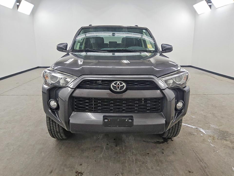 2019 Toyota 4runner VIN JTEBU5JR6K5701120 COPART salvage auction — REAR END, Il - Certificate Of Title, sold $4,150 on 2026-07-28 (photo 5)