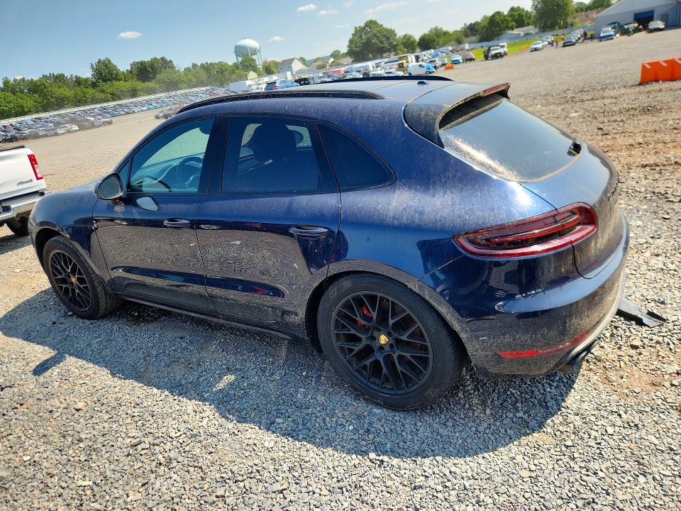 2017 Porsche Macan VIN WP1AG2A56HLB53075 COPART salvage auction — MINOR DENT/SCRATCHES, Nj - Certificate Of Title, sold $3,700 on 2026-07-31 (photo 2)