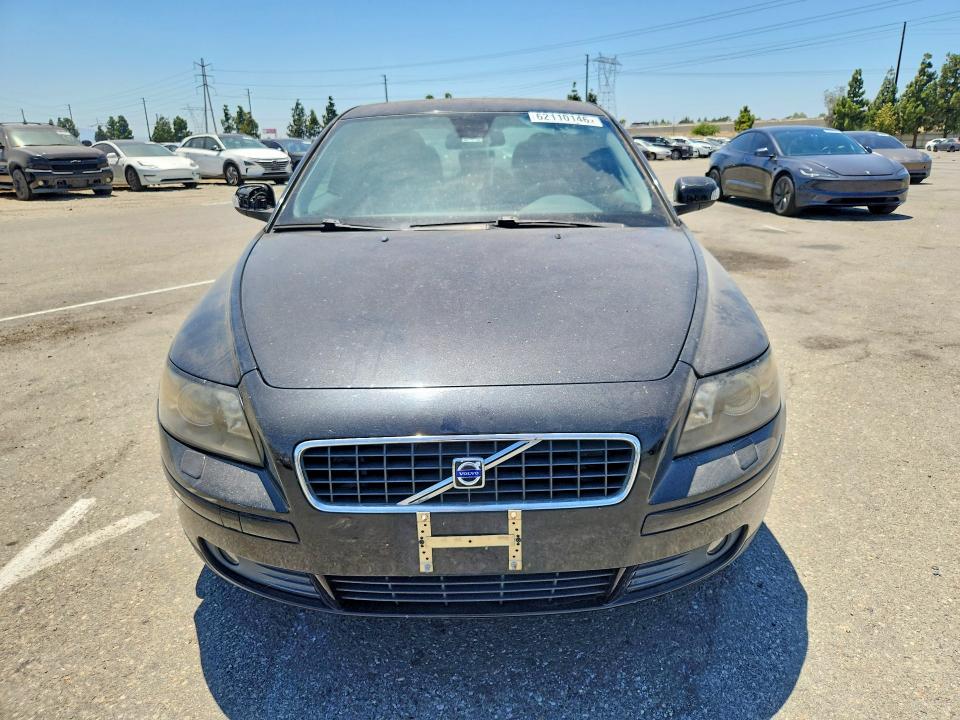2007 Volvo S40 VIN YV1MH682272313708 COPART salvage auction — MINOR DENT/SCRATCHES, CA - SALVAGE CERTIFICATE, sold $225 on 2026-09-10 (photo 5)