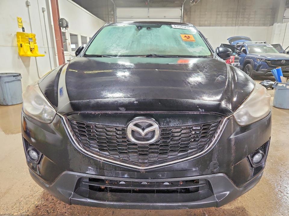 2013 Mazda Cx-5 VIN JM3KE4DE0D0105285 COPART salvage auction — MINOR DENT/SCRATCHES, Mn - Non Public Clean Title, sold $250 on 2026-07-21 (photo 5)