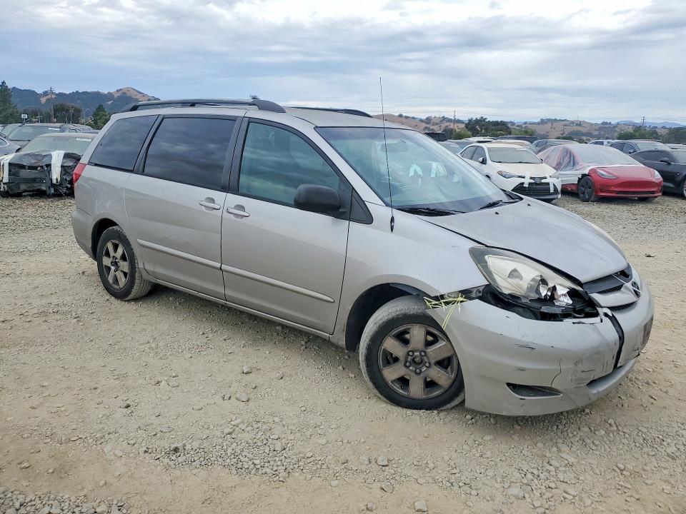 2006 Toyota Sienna VIN 5TDZA23C66S577059 COPART salvage auction — FRONT END, CA - SALVAGE CERTIFICATE, sold $90 on 2026-07-28 (photo 4)