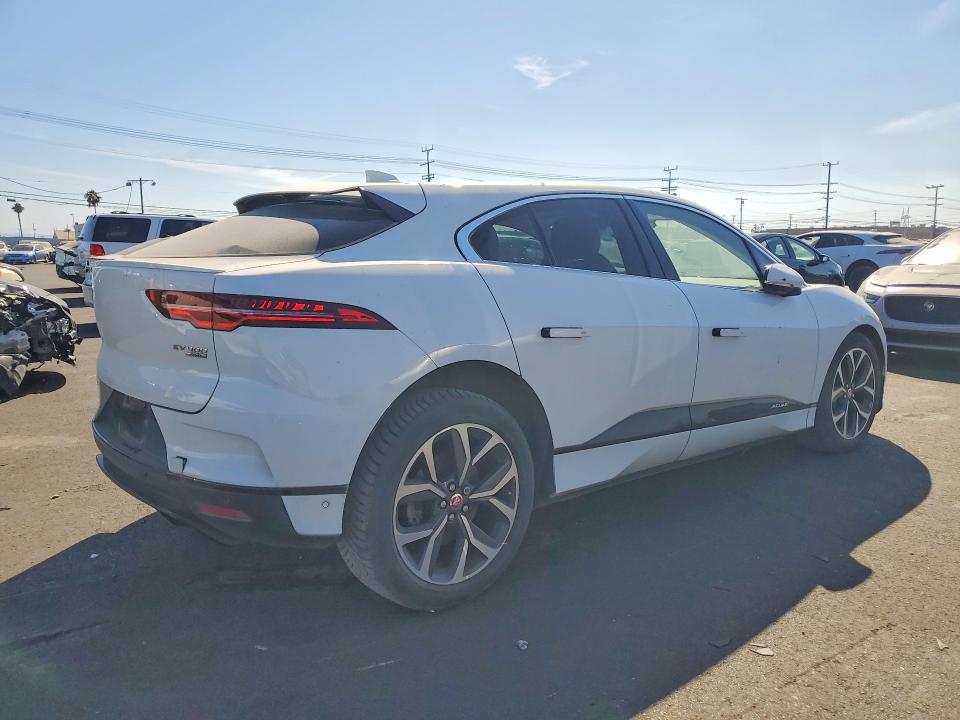 2019 Jaguar I-pace VIN SADHD2S14K1F75327 COPART salvage auction — STRIPPED, Salvage Title, sold $4,550 on 2026-07-20 (photo 3)