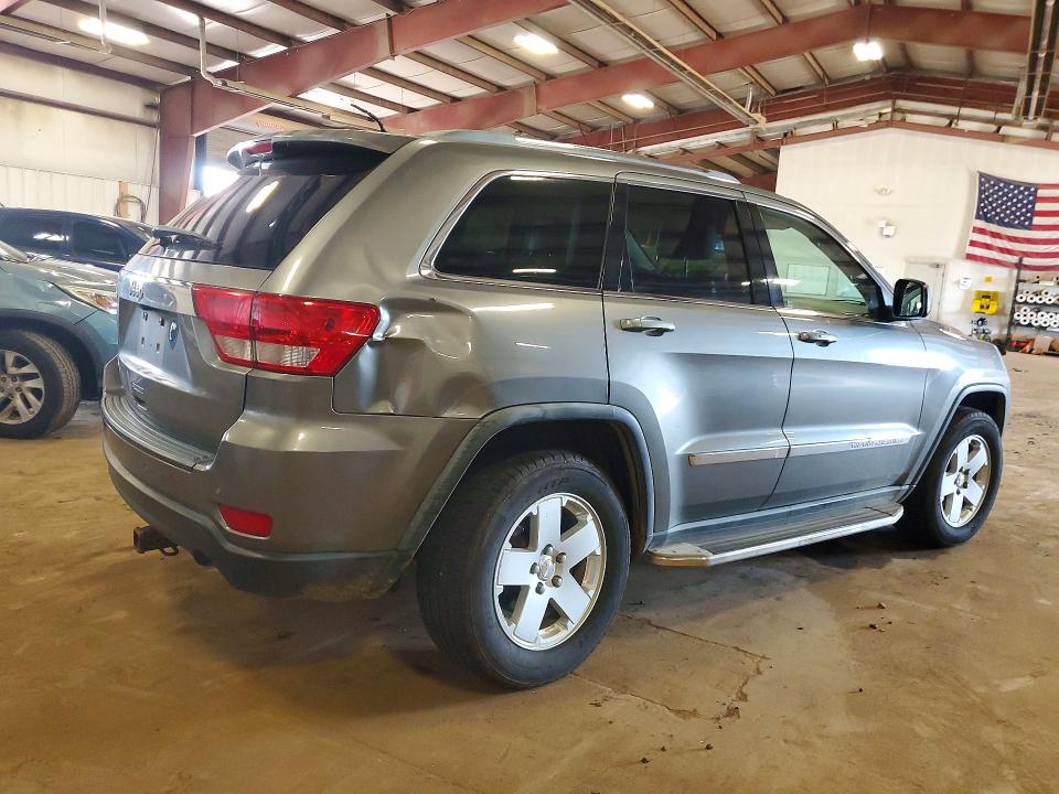 2012 Jeep Cherokee VIN 1C4RJFAG9CC133815 COPART salvage auction — REAR END, Mi - Certificate Of Title, sold $700 on 2026-07-31 (photo 3)
