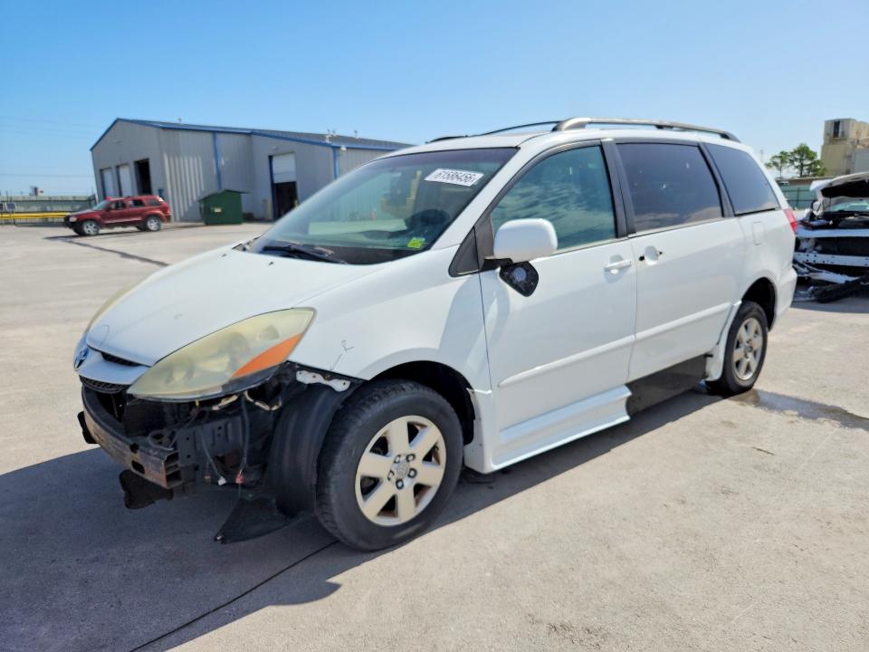 2006 Toyota Sienna VIN 5TDZA22C56S494451 COPART salvage auction — FRONT END, OK - CERTIFICATE OF TITLE, sold $1,700 on 2026-07-31 (photo 1)