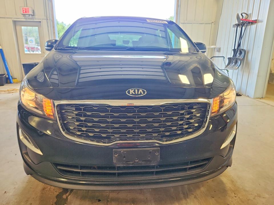 2020 Kia SEDONA VIN KNDMB5C18L6642206 COPART salvage auction — SIDE, MN - CERT OF TITLE-SALVAGE, sold $250 on 2026-07-28 (photo 5)