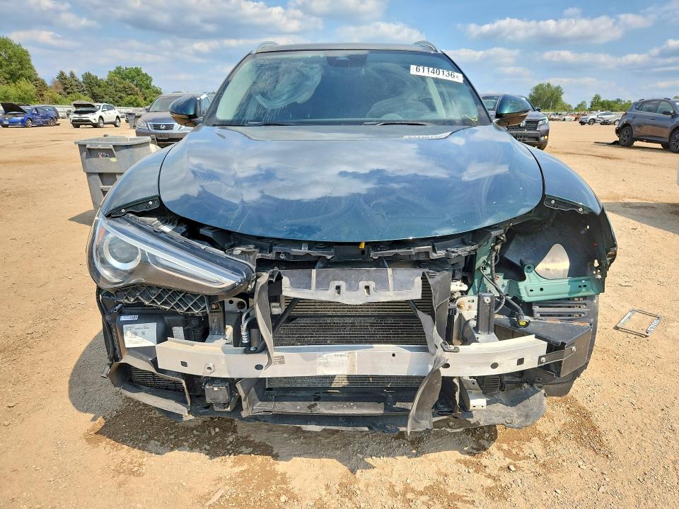 2021 Alfa romeo Stelvio VIN ZASPAKBNXM7D00195 COPART salvage auction — FRONT END, Il - Junking Cert Of A Vehicle, sold $6,600 on 2026-08-18 (photo 5)