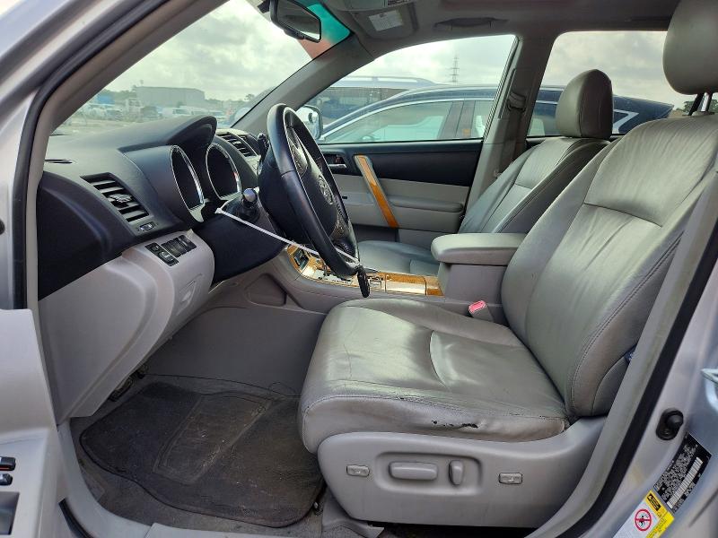 2010 Toyota Highlander hybrid VIN JTEJW3EH8A2046017 COPART salvage auction — MINOR DENT/SCRATCHES, TX - SALVAGE VEHICLE TITLE, sold $2,700 on 2026-07-31 (photo 7)