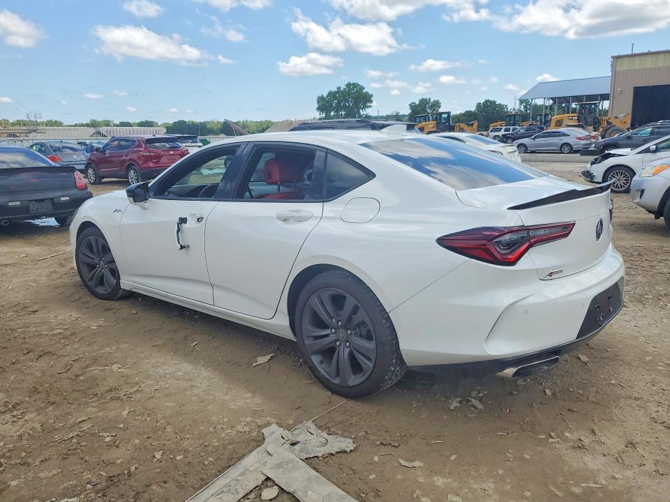 2021 Acura Tlx VIN 19UUB5F53MA011538 COPART salvage auction — VANDALISM, Mi - Dealer Only Clean Title, sold $15,000 on 2026-07-28 (photo 2)