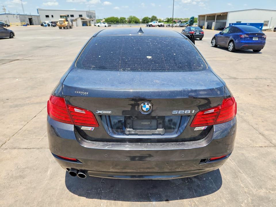 2015 BMW 5er VIN WBA5A7C58FD626803 COPART salvage auction — SIDE, Tx - Bonded Title - Salvage, sold $175 on 2026-07-16 (photo 6)