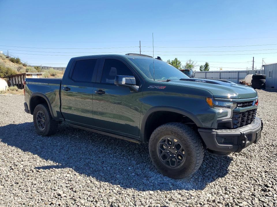 2025 Chevrolet Silverado VIN 3GCUKHE86SG149259 COPART salvage auction — Burn Interior, Nv - Salvage Title, sold $34,000 on 2026-10-01 (photo 4)