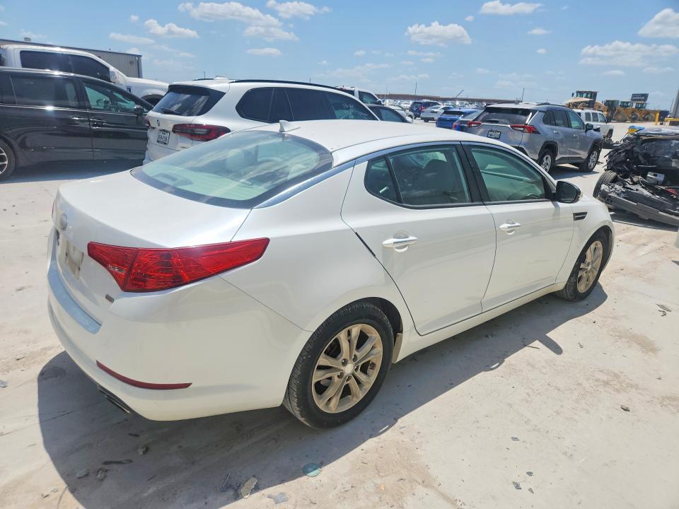 2013 Kia Optima VIN 5XXGM4A7XDG094270 COPART salvage auction — MINOR DENT/SCRATCHES, Tx - Certificate Of Title, sold $1,200 on 2026-07-14 (photo 3)
