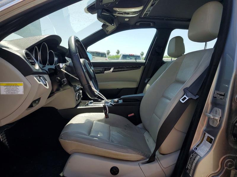 2013 Mercedes-benz C-klasse VIN WDDGF8AB6DG141850 COPART salvage auction — MINOR DENT/SCRATCHES, Tx - Cert Of Title-Rebuilt Salvage (P), sold $1,200 on 2026-08-03 (photo 7)