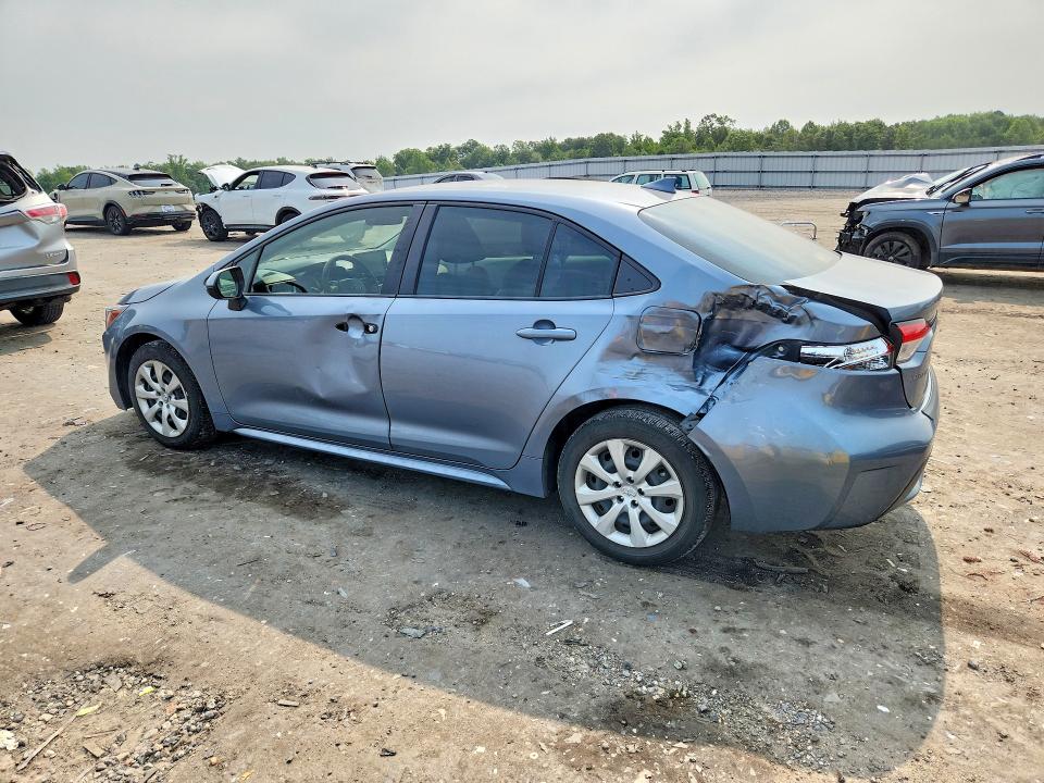 2022 Toyota Corolla VIN JTDEPMAE7NJ220224 COPART salvage auction — REAR END, Va - Cert Of Title - Salvage, sold $5,500 on 2026-07-29 (photo 2)