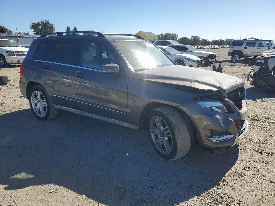 2014 Mercedes-benz Glk-class VIN WDCGG8JB7EG337069 COPART salvage auction — FRONT END, Ca - Dis/Dlr/Exp Only Clean Title, sold $2,950 on 2026-07-30 (photo 4)