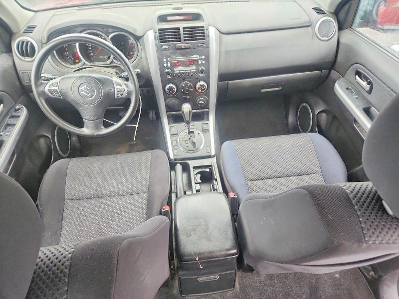 2007 Suzuki Grand vitara VIN JS3TE941X74201477 COPART salvage auction — MINOR DENT/SCRATCHES, MA - CERTIFICATE OF TITLE, sold $425 on 2026-07-11 (photo 8)