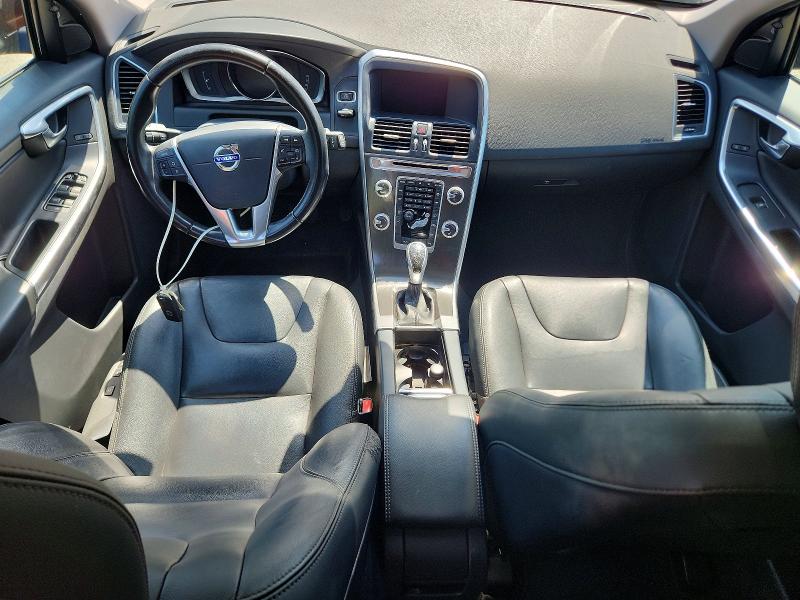 2016 Volvo Xc60 VIN YV440MDK4G2787647 COPART salvage auction — MINOR DENT/SCRATCHES, La - Certificate Of Title, sold $3,000 on 2026-08-06 (photo 8)