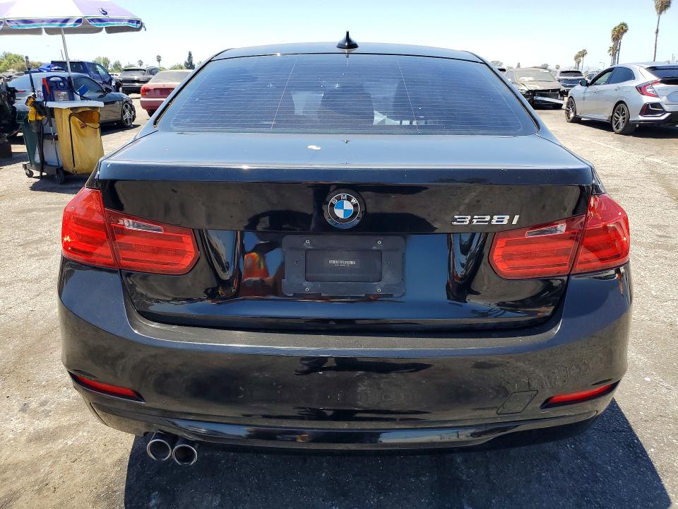 2013 BMW 3er VIN WBA3C1C50DK103721 COPART salvage auction — FRONT END, Ca - Salvage Certificate, sold $625 on 2026-08-21 (photo 6)