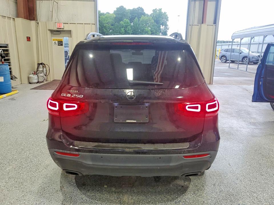 2022 Mercedes-benz Glb VIN W1N4M4GB1NW168795 COPART salvage auction — SIDE, Nc - Dealer Only Clean Title, sold $13,100 on 2026-08-24 (photo 6)