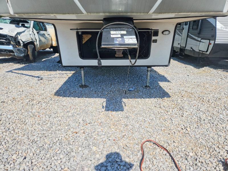 2021 Forest river Chaparral VIN 5ZT3CH2B8MA326533 COPART salvage auction — VANDALISM, AL - CERT OF TITLE-FLOOD SALVAGE, sold $11,800 on 2026-08-03 (photo 7)