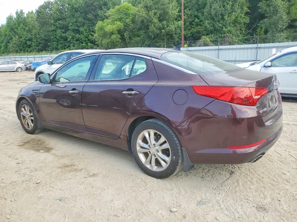 2012 Kia VIN 5XXGN4A74CG038708 COPART salvage auction — SIDE, Salvage Title, sold $750 on 2026-07-14 (photo 2)