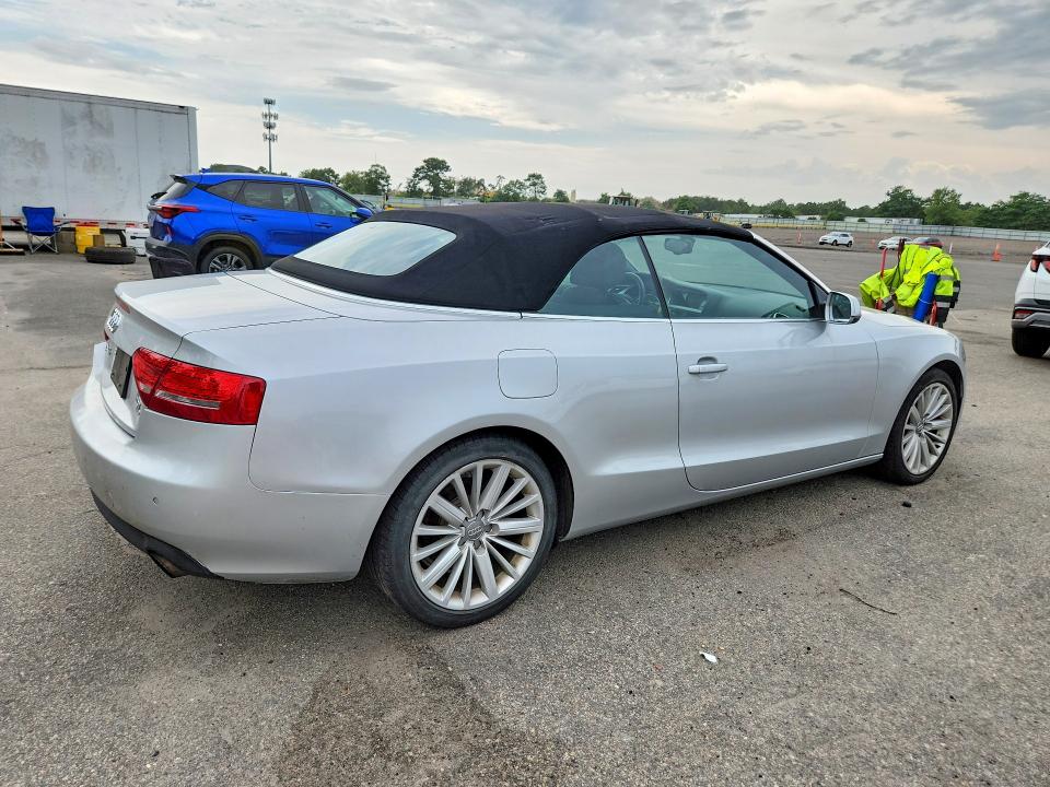 2011 Audi A5 VIN WAULFAFH9BN001939 COPART salvage auction — REAR END, Ny - Mv-907A Salvage Certificate, sold $500 on 2026-07-29 (photo 3)