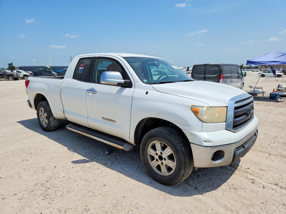 2011 Toyota Tundra VIN 5TFRM5F17BX020815 COPART salvage auction — MINOR DENT/SCRATCHES, TX - CERTIFICATE OF TITLE, sold $500 on 2026-07-24 (photo 4)