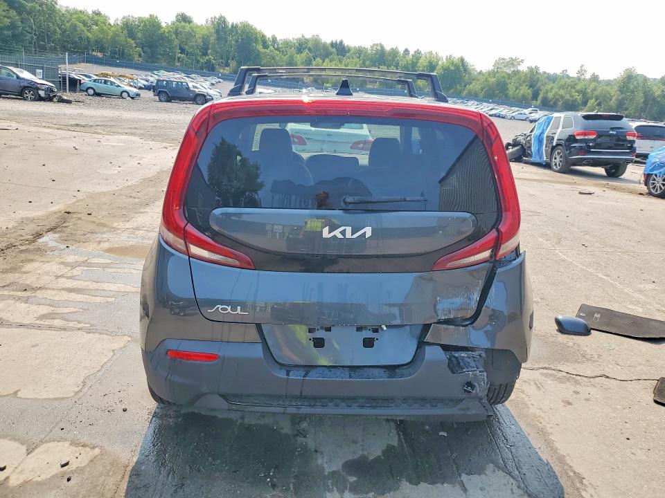 2022 Kia Soul VIN KNDJ23AU0N7819865 COPART salvage auction — REAR END, Salvage Title, sold $625 on 2026-07-29 (photo 6)