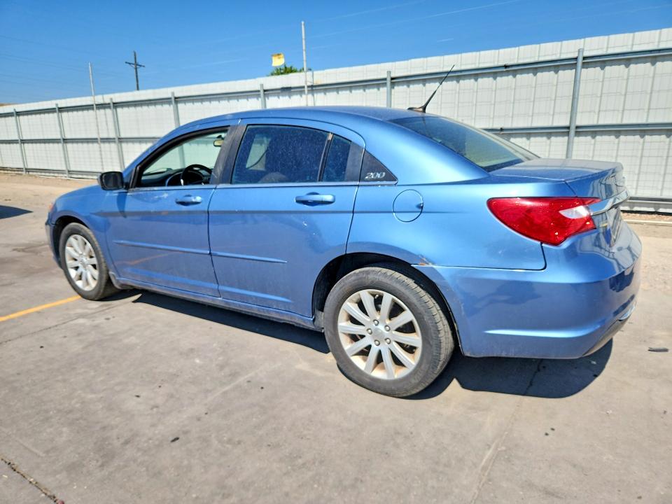 2011 Chrysler 200 VIN 1C3BC1FG7BN538506 COPART salvage auction — FRONT END, Co - Certificate Of Title, sold $750 on 2026-08-24 (photo 2)