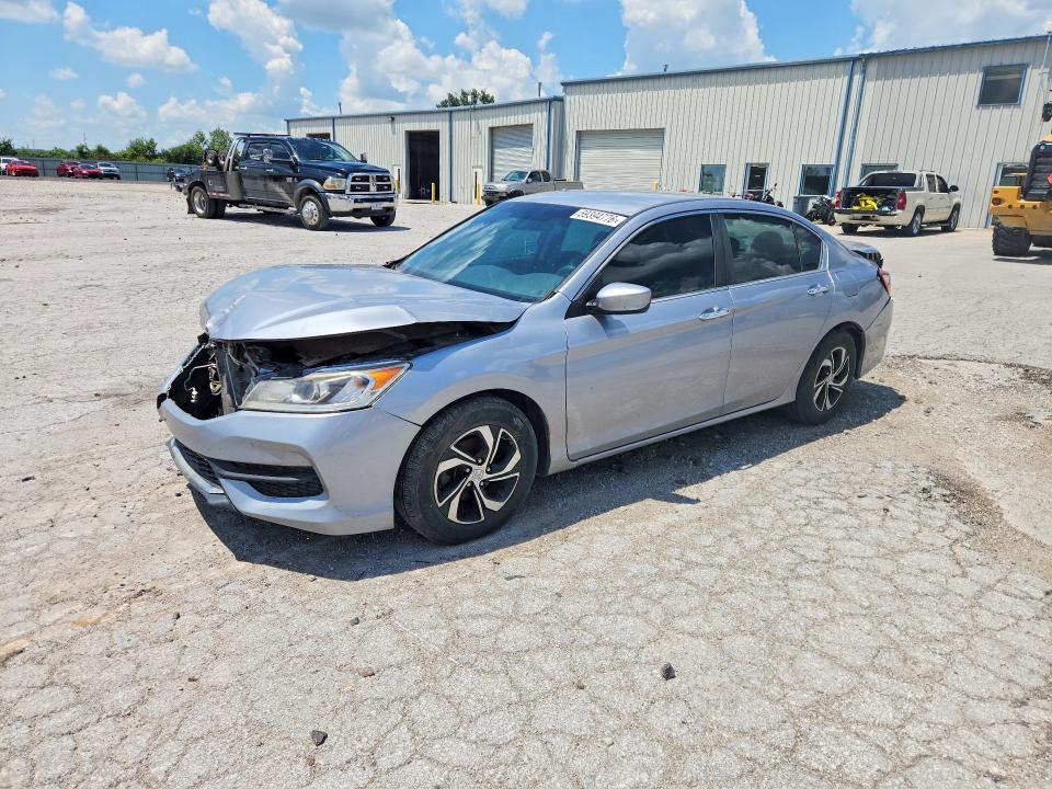 2017 Honda Accord VIN 1HGCR2F33HA030147 COPART salvage auction — FRONT END, Ne - Dealer Only Clean Title, sold $2,350 on 2026-07-30 (photo 1)