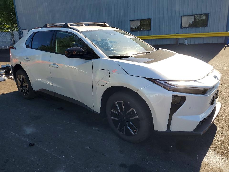 2026 Toyota Bz4x VIN JTMBCAEB7TA001774 COPART salvage auction — FRONT END, Or - Salvage Title Certificate, sold $11,000 on 2026-08-26 (photo 4)
