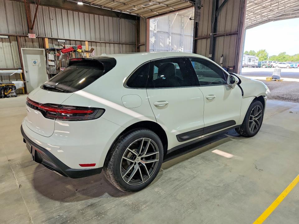 2026 Porsche Macan VIN WP1AA2A57TLB14733 COPART salvage auction — FRONT END, Mi - Certificate Of Title, sold $18,500 on 2026-08-19 (photo 3)