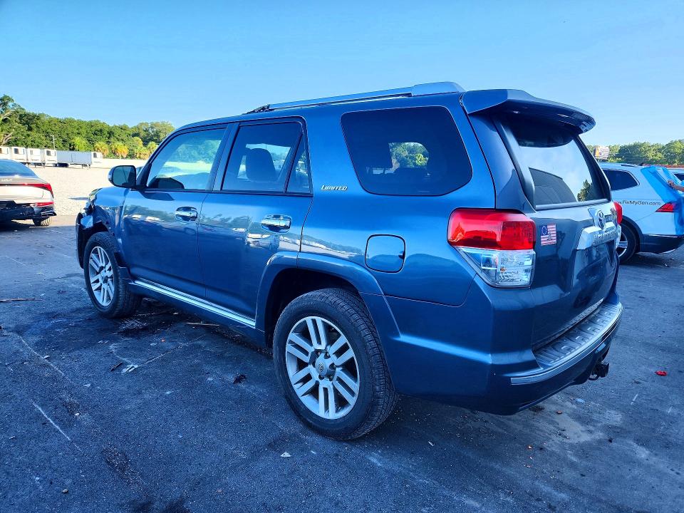 2012 Toyota 4runner VIN JTEZU5JR1C5043674 COPART salvage auction — SIDE, Fl - Cert Of Title Slvg Rebuildable, sold $9,200 on 2026-07-20 (photo 2)