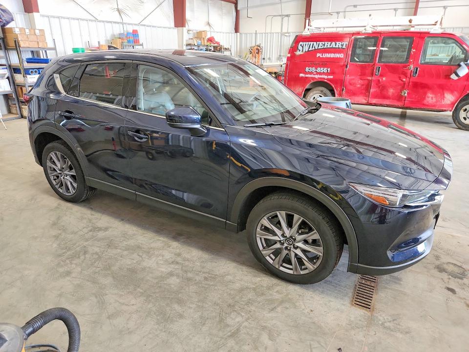 2020 Mazda Cx-5 VIN JM3KFBDMXL0856241 COPART salvage auction — HAIL, WI - CERT OF TITLE-CLAIM PAID, sold $7,500 on 2026-07-28 (photo 4)