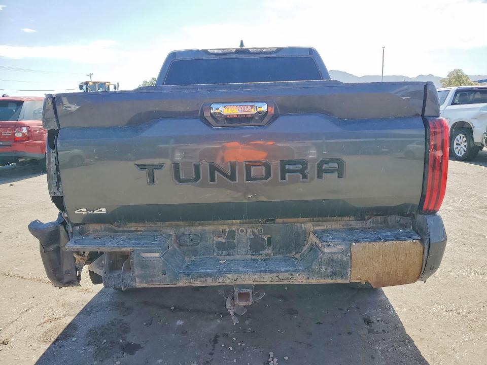 2025 Toyota Tundra VIN 5TFJA5DB2SX277298 COPART salvage auction — REAR END, Tx - Certificate Of Title, sold $24,100 on 2026-07-31 (photo 6)