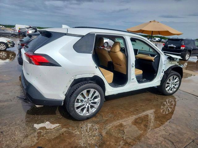 2024 Toyota Rav4 VIN 2T3C1RFVXRW308920 COPART salvage auction — SIDE, TX - SALVAGE VEHICLE TITLE, sold $10,100 on 2026-08-27 (photo 3)