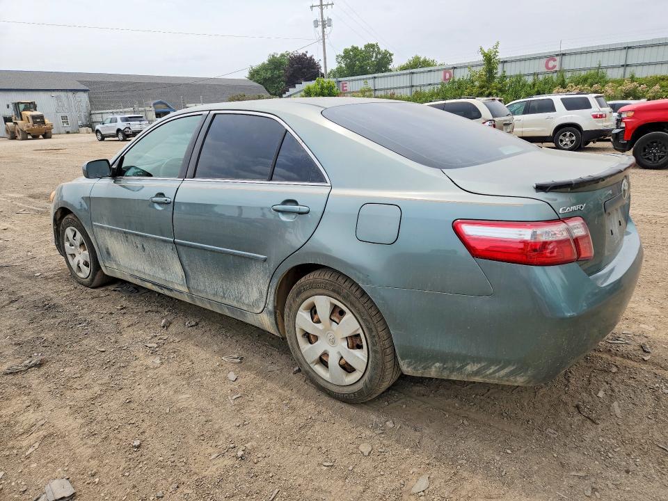 2007 Toyota Camry VIN JTNBE46K173102311 COPART salvage auction — MINOR DENT/SCRATCHES, Mi - Dealer Only Clean Title, sold $225 on 2026-07-29 (photo 2)