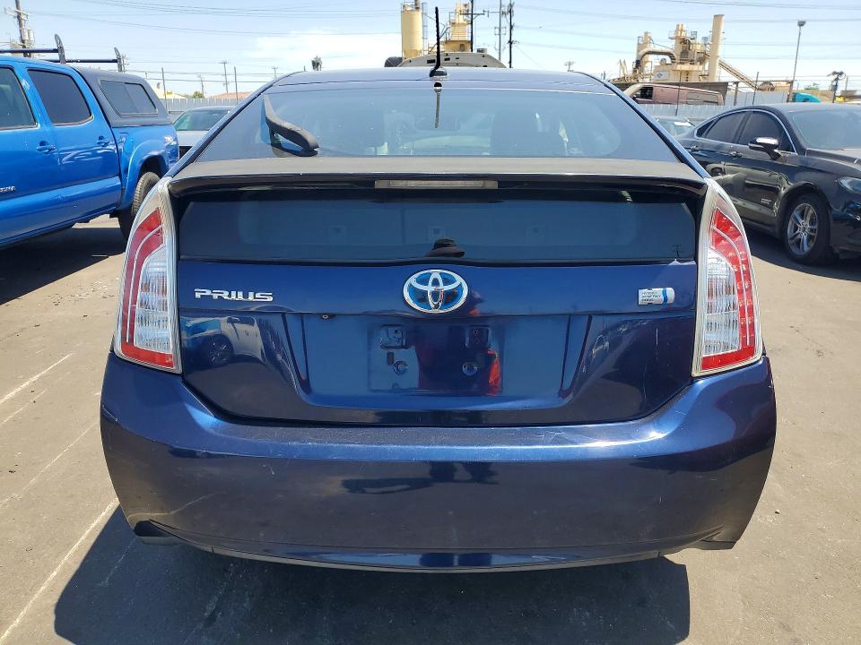 2012 Toyota Prius VIN JTDKN3DU2C1527979 COPART salvage auction — SIDE, CA - DIS/DLR/EXP ONLY CLEAN TITLE, sold $2,050 on 2026-07-29 (photo 6)